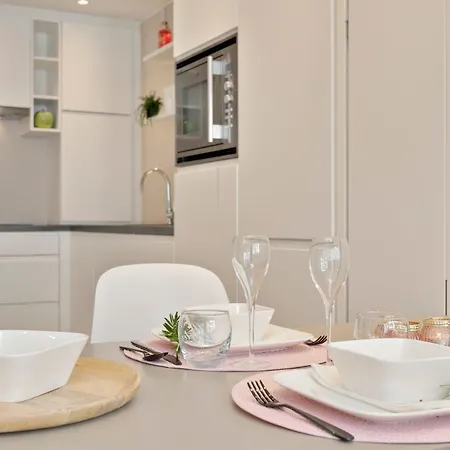 Stunning Renovated Studio On Top Location In T'Zoute דירה